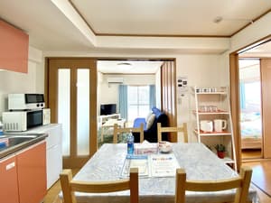 thumbnail: Interior