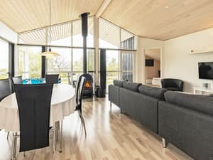 thumbnail: Interior