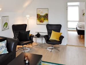 thumbnail: Interior