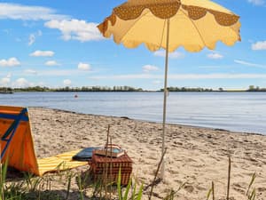 thumbnail: Water view