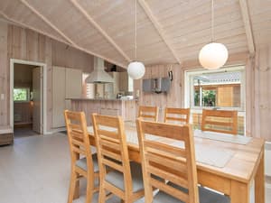 thumbnail: Interior