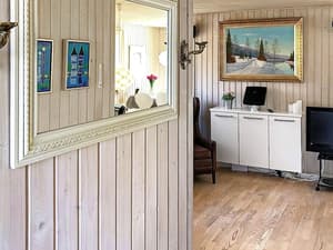 thumbnail: Interior