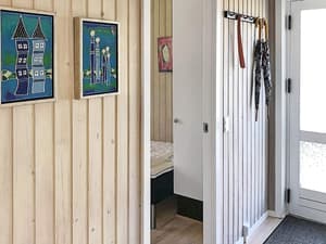 thumbnail: Interior