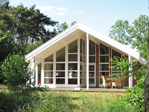 thumbnail: Exterior
