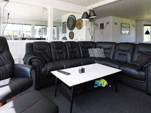 thumbnail: Interior