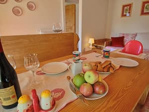 thumbnail: Interior detail
