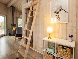 thumbnail: Interior