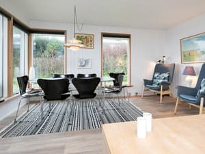 thumbnail: Living room