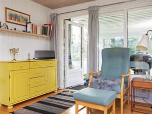 thumbnail: Interior