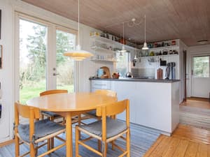 thumbnail: Interior