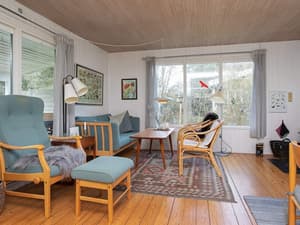 thumbnail: Interior