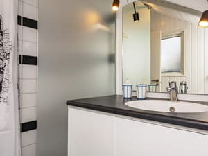 thumbnail: Interior