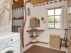 thumbnail: Interior