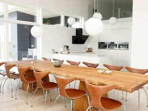 thumbnail: Interior