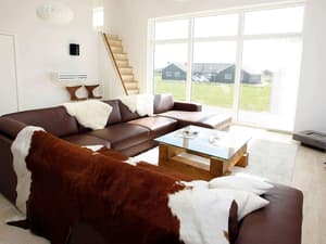thumbnail: Interior
