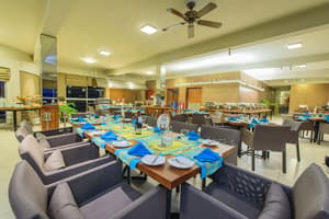 thumbnail: Restaurant