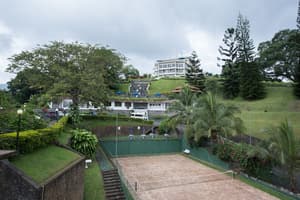 thumbnail: Tennis court