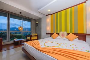 thumbnail: Room