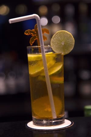 thumbnail: Bar (on property)