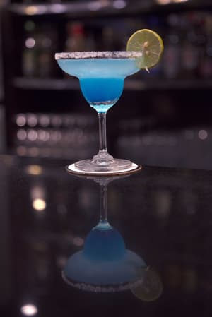 thumbnail: Bar (on property)