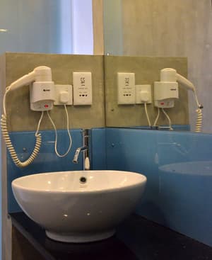 thumbnail: Bathroom