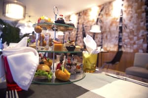 thumbnail: Coffee shop