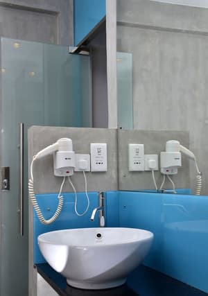 thumbnail: Bathroom