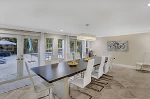 thumbnail: Dining room
