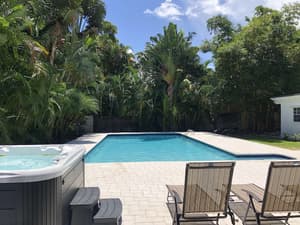 thumbnail: Pool