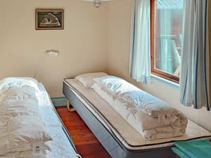 thumbnail: Interior