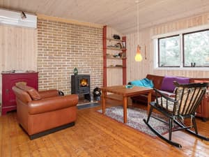 thumbnail: Interior