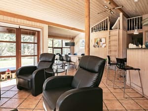 thumbnail: Interior