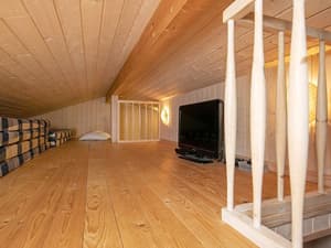 thumbnail: Interior