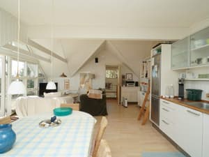 thumbnail: Interior