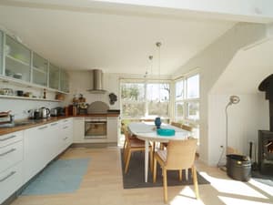 thumbnail: Interior