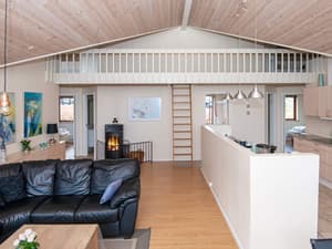 thumbnail: Interior