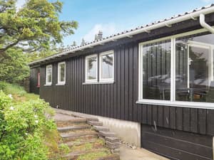 thumbnail: Exterior