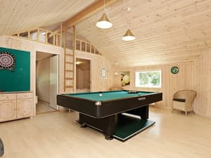 thumbnail: Interior