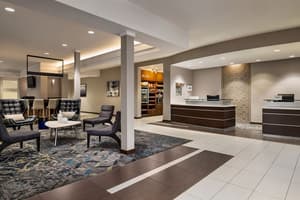 thumbnail: Lobby lounge