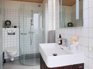 thumbnail: Interior
