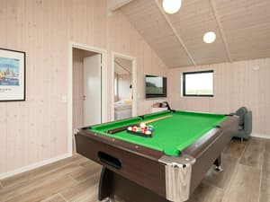 thumbnail: Interior