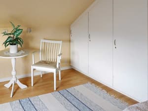 thumbnail: Interior