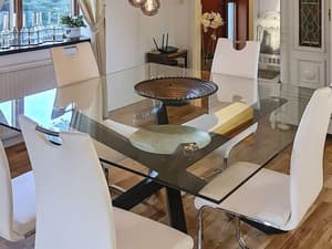 thumbnail: Interior