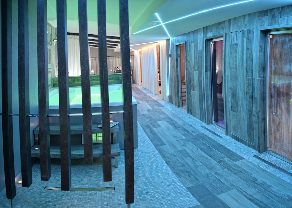 Treatment room