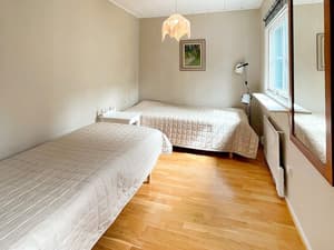 thumbnail: Interior