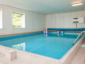 thumbnail: Pool