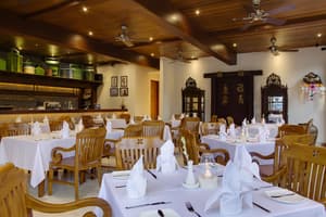 thumbnail: Restaurant