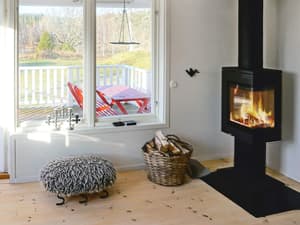 thumbnail: Living room