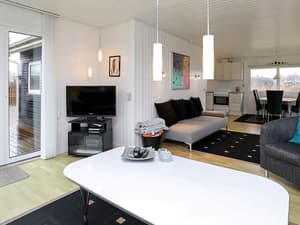 thumbnail: Interior