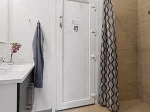thumbnail: Interior